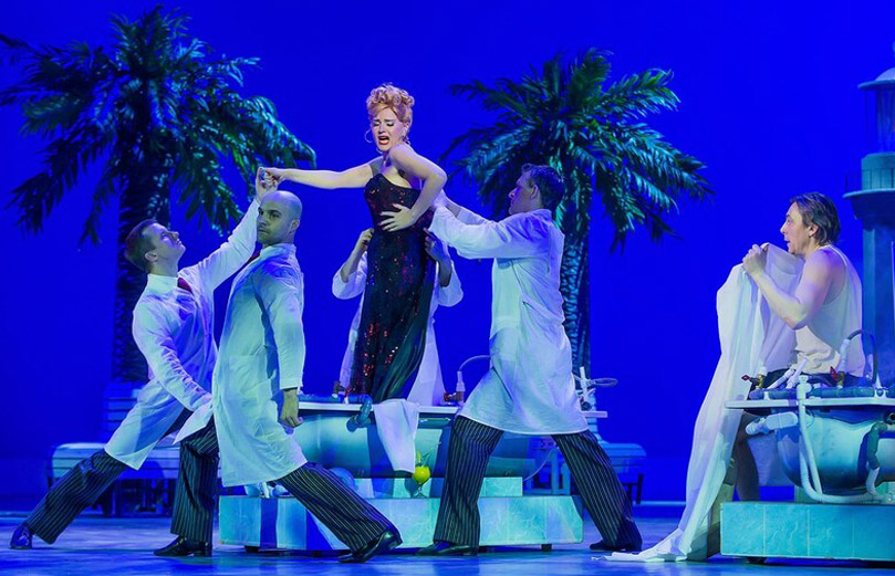 Любовь и голуби 